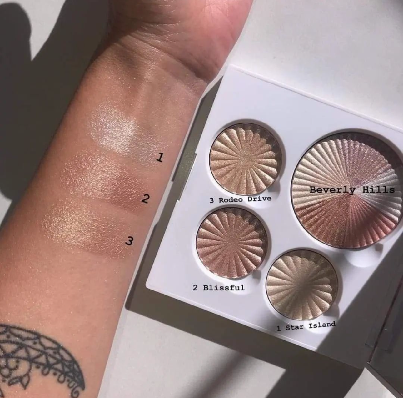 OFRA Professional Highlighter Palette