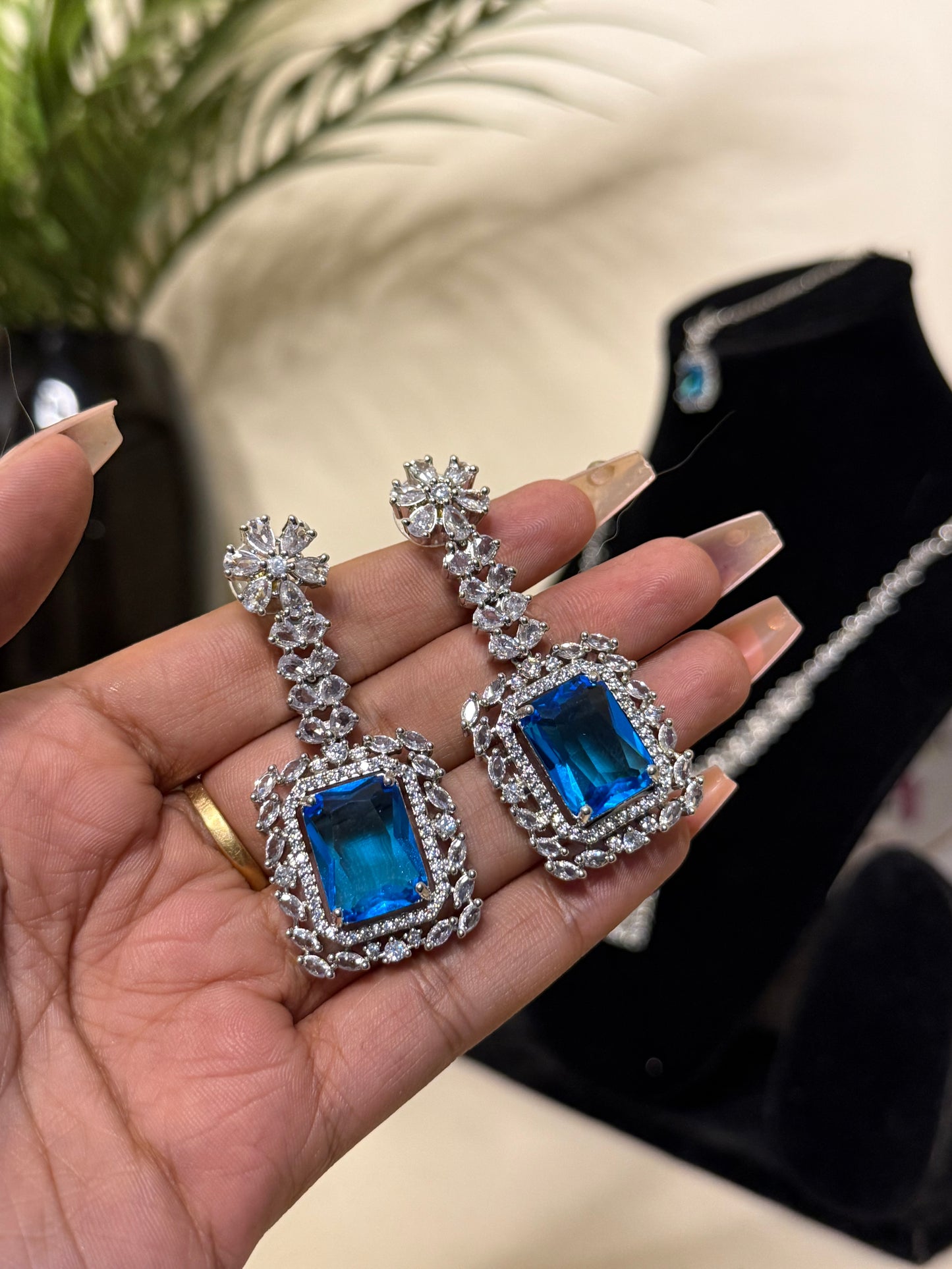 Selina AD Necklace + Earrings (Blue) (FLAT 50% OFF RIGHT NOW)