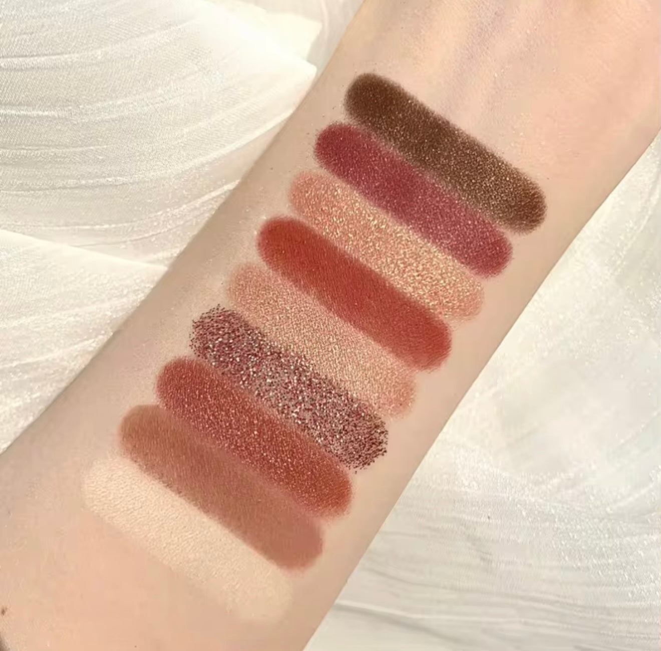 Hudamoji Korean High Pigmented Eyeshadow