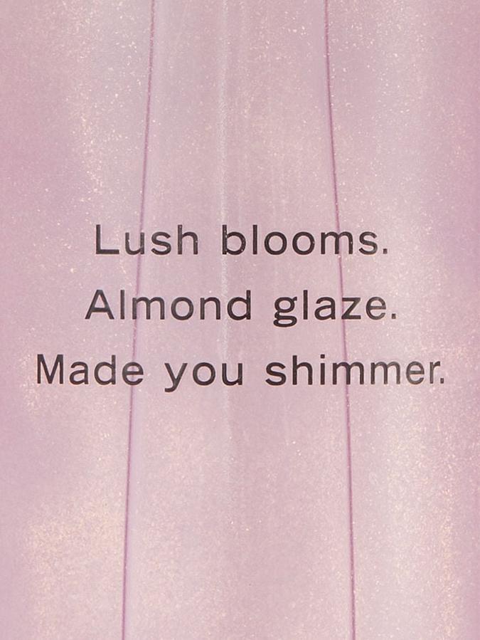 Victoria Secret Velvet Petals Shimmer