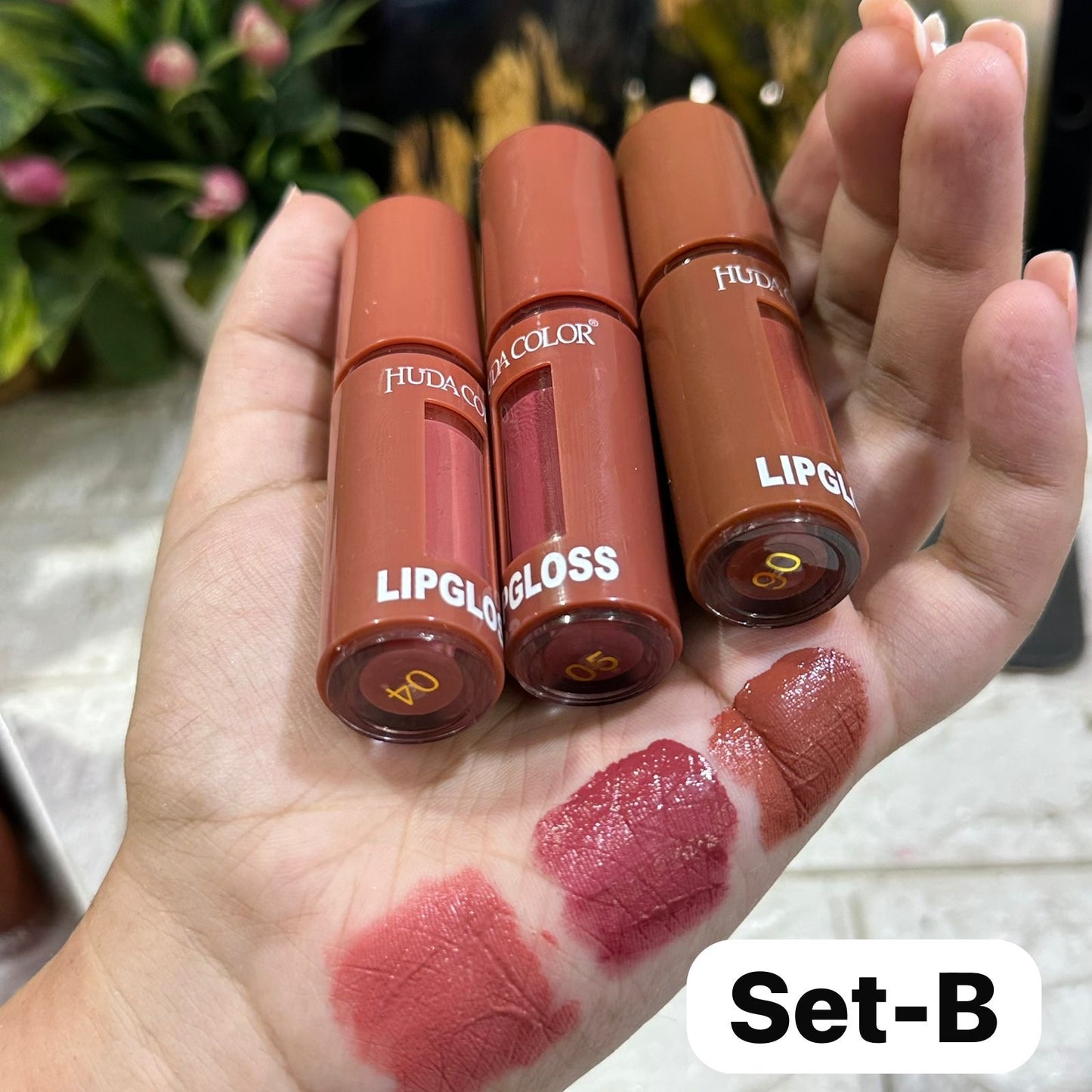 Huda Super Matte Liquid Lipstick Set