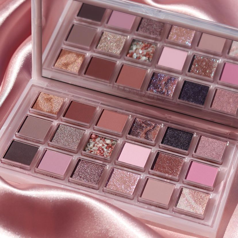 Huda Beauty Rose Quartz Palette
