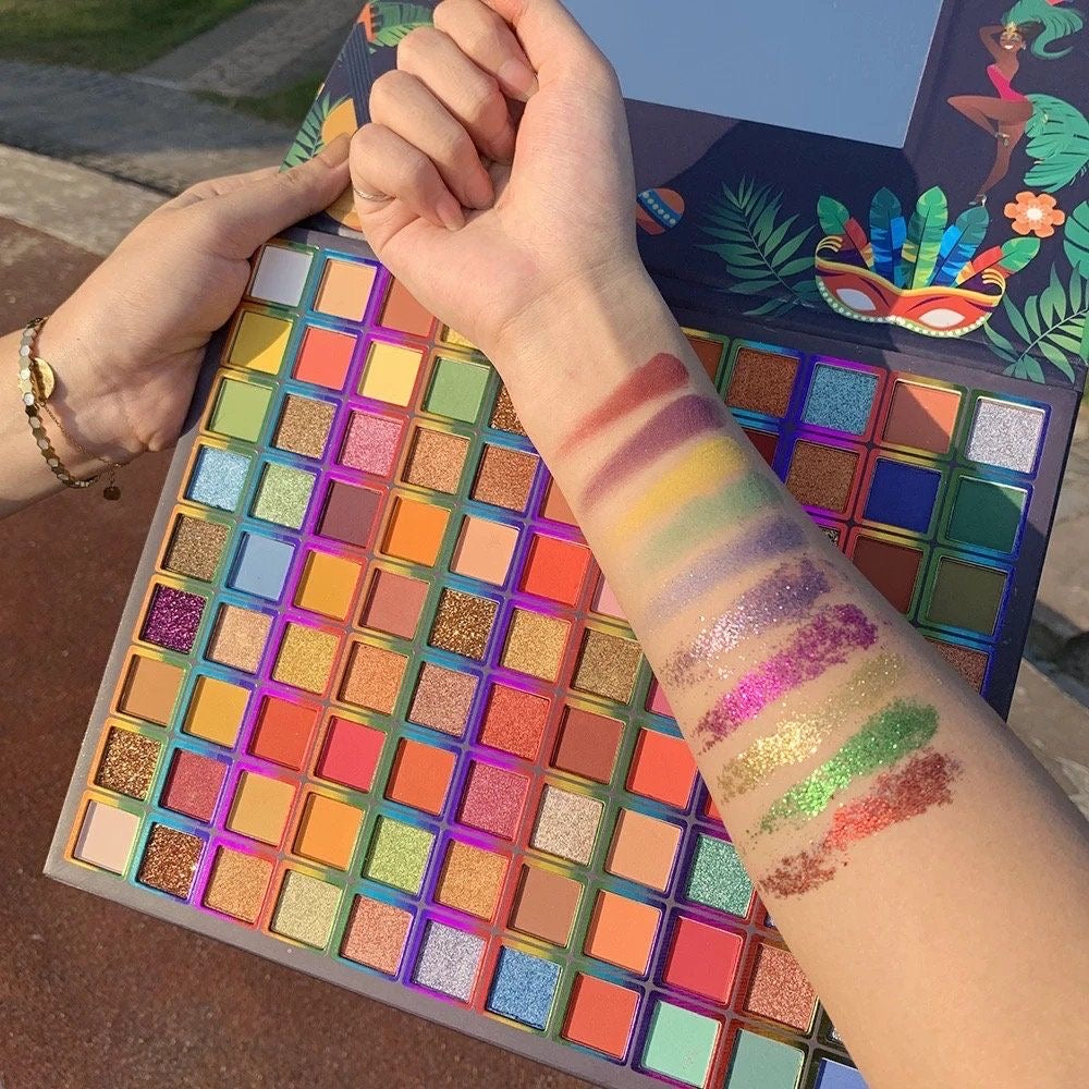Happy Gelanzi Multi Colour Eyeshadow Palette