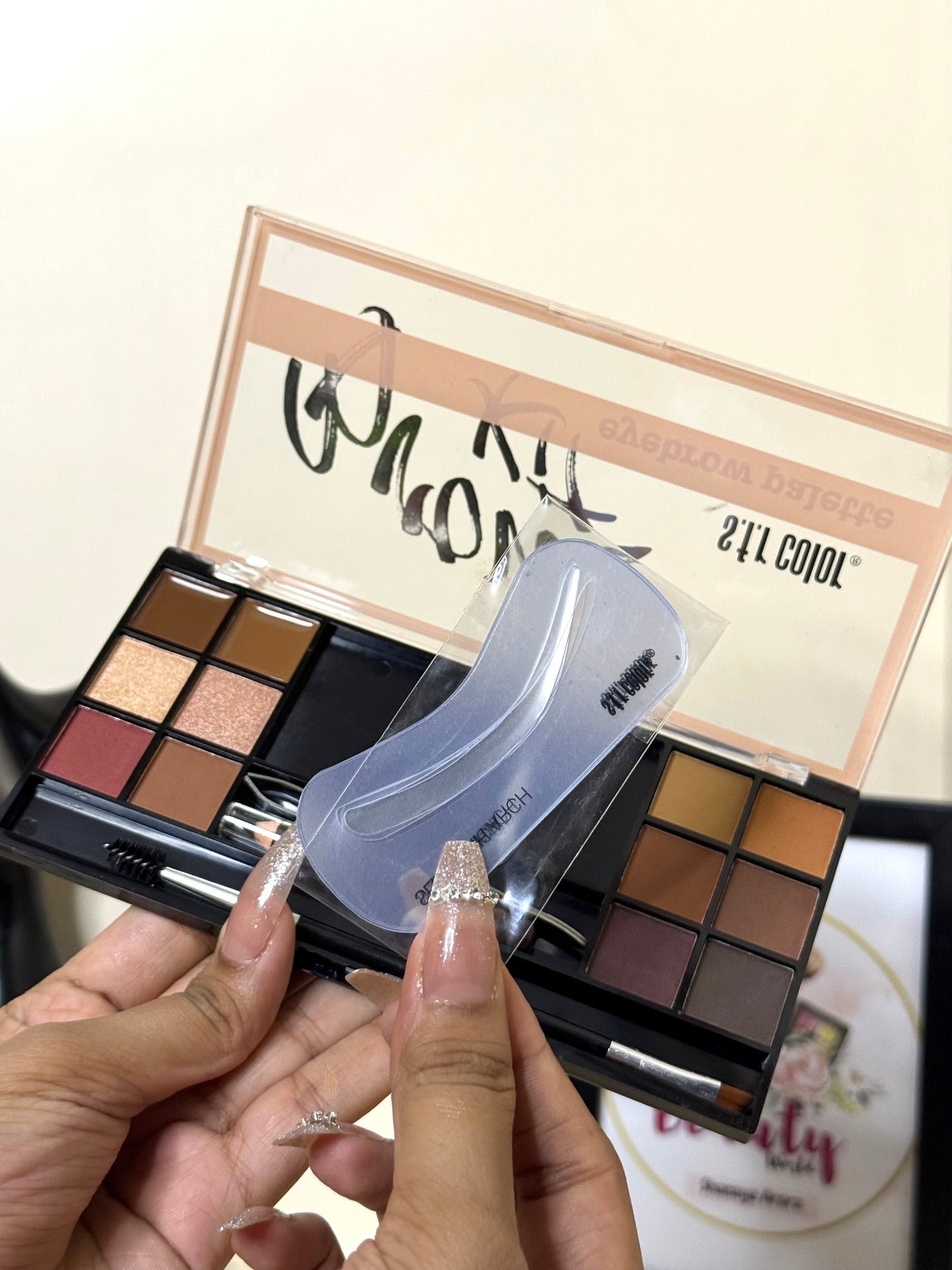 SFR Eyebrow Palette