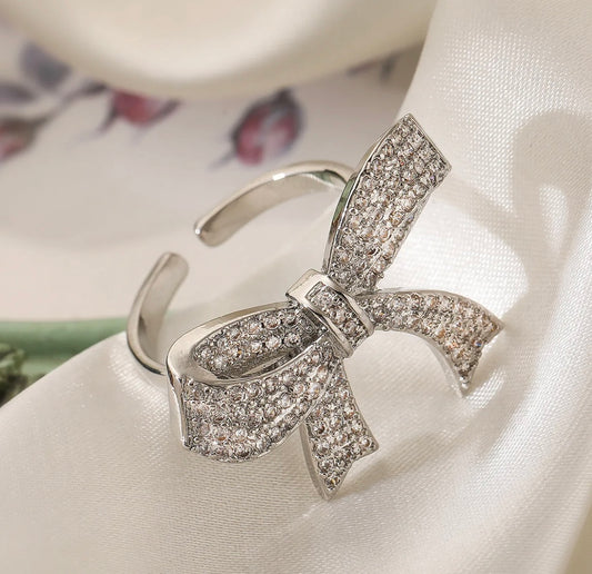 Dreamy Bow Ring (Adjustable)