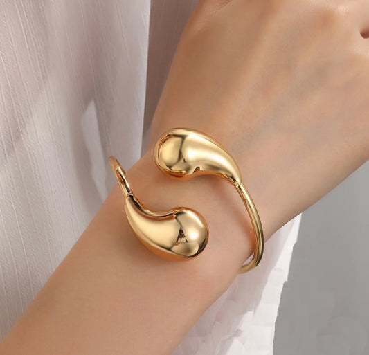 Drop Style Bracelet