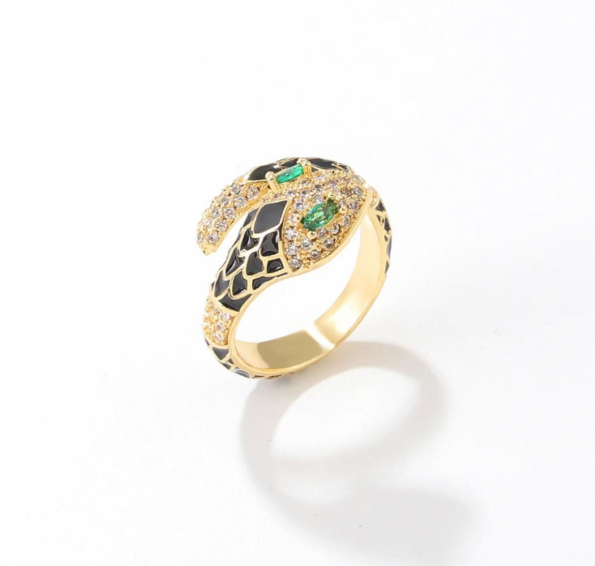 Snake Pattern Ring With Emerald (Adjustable)