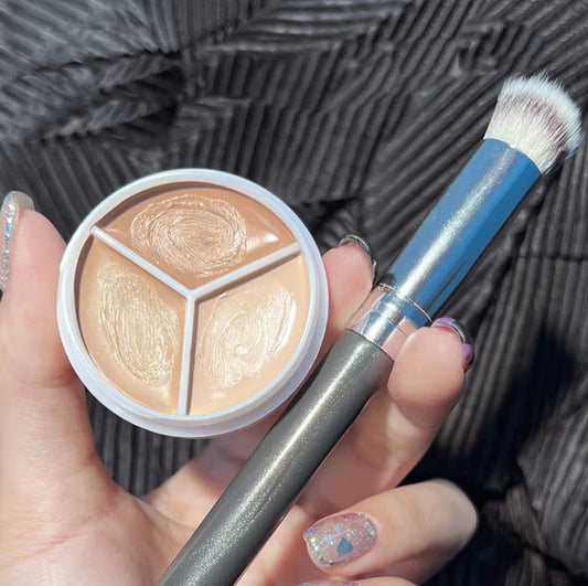 Viral 3 Shade Concealer